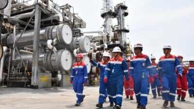 Pasokan BBM Aman: Direktur Operasi KPI Tinjau Kesiapan Kilang Balongan
