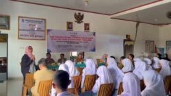 Mahasiswa KPM UIBB Cirebon Edukasi Warga Desa Melakasari Cegah Penipuan Digital, Gandeng OJK dan Polsek Gebang